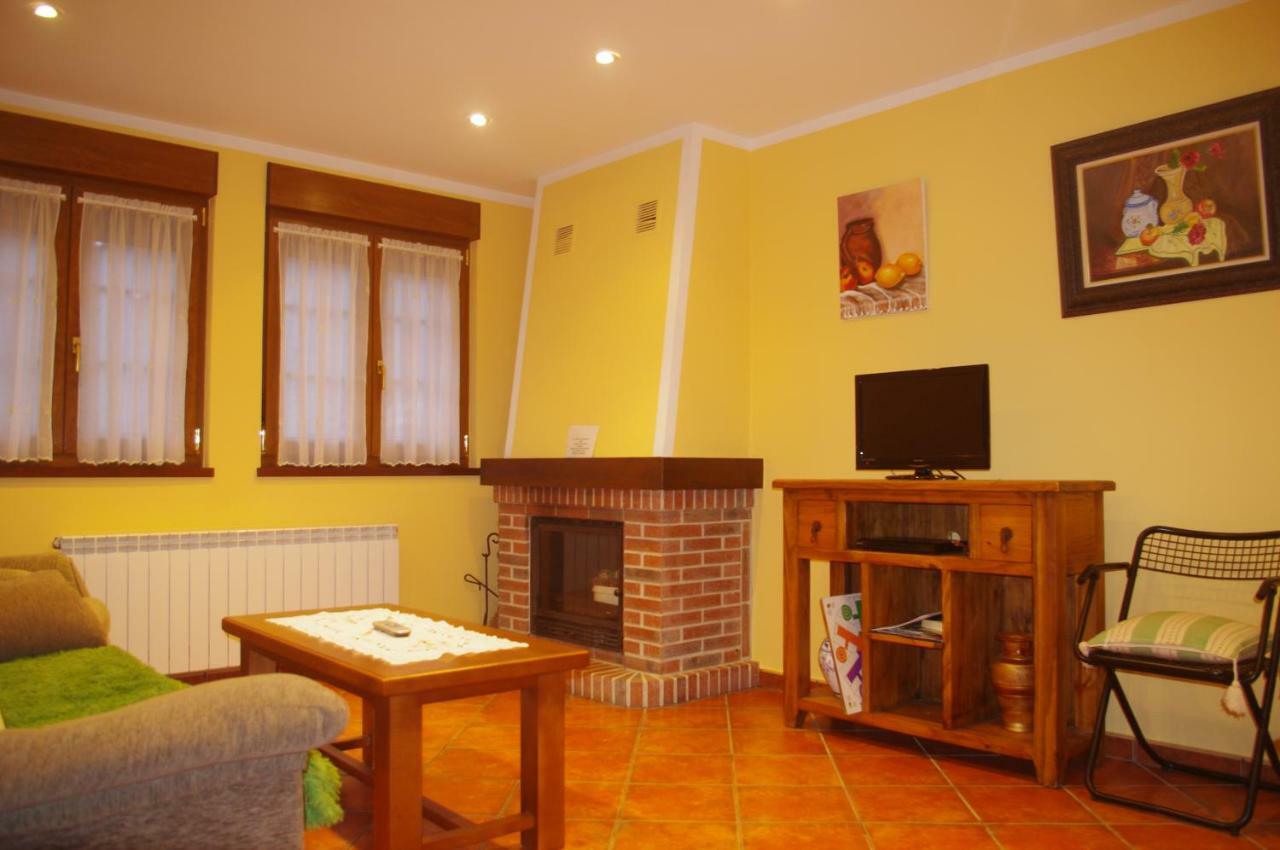 Villa La Vega Del Sella à Onís Extérieur photo